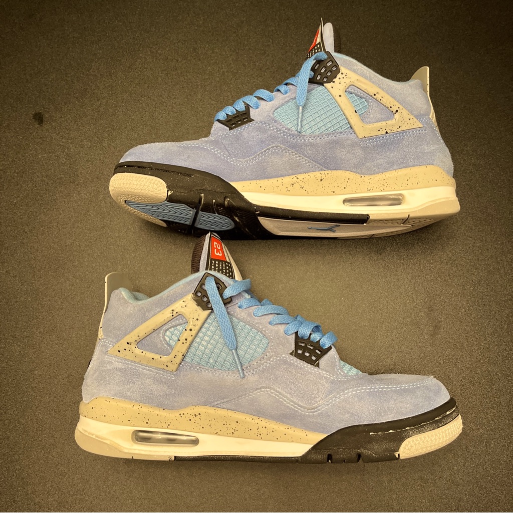 Jordan 4 Unc Blues